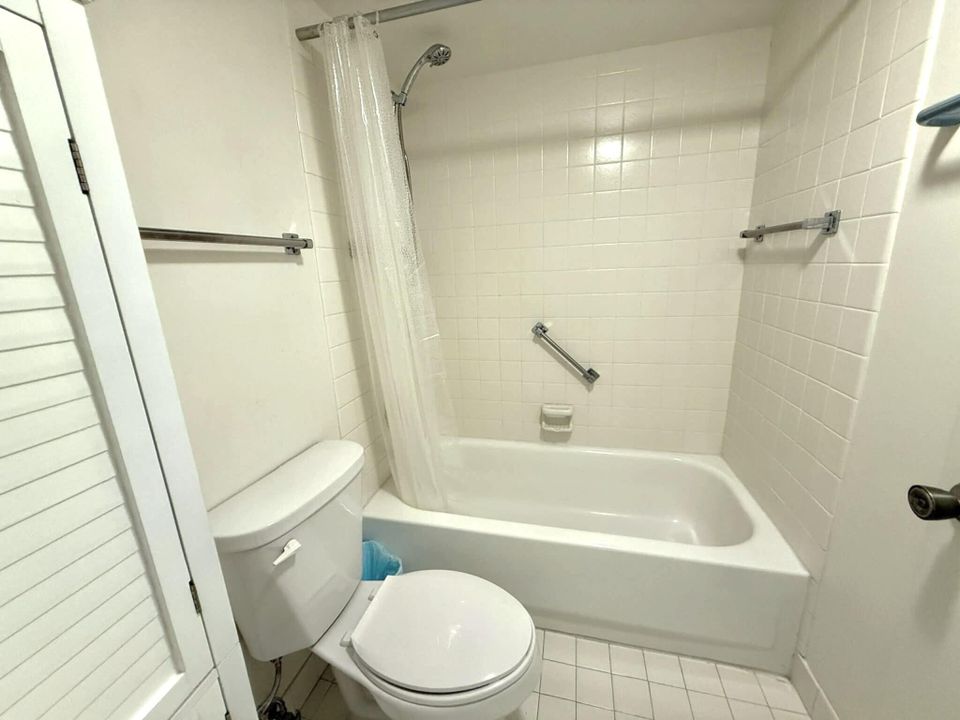 На продажу: $90,000 (1 спален, 1 ванн, 662 Квадратных фут)