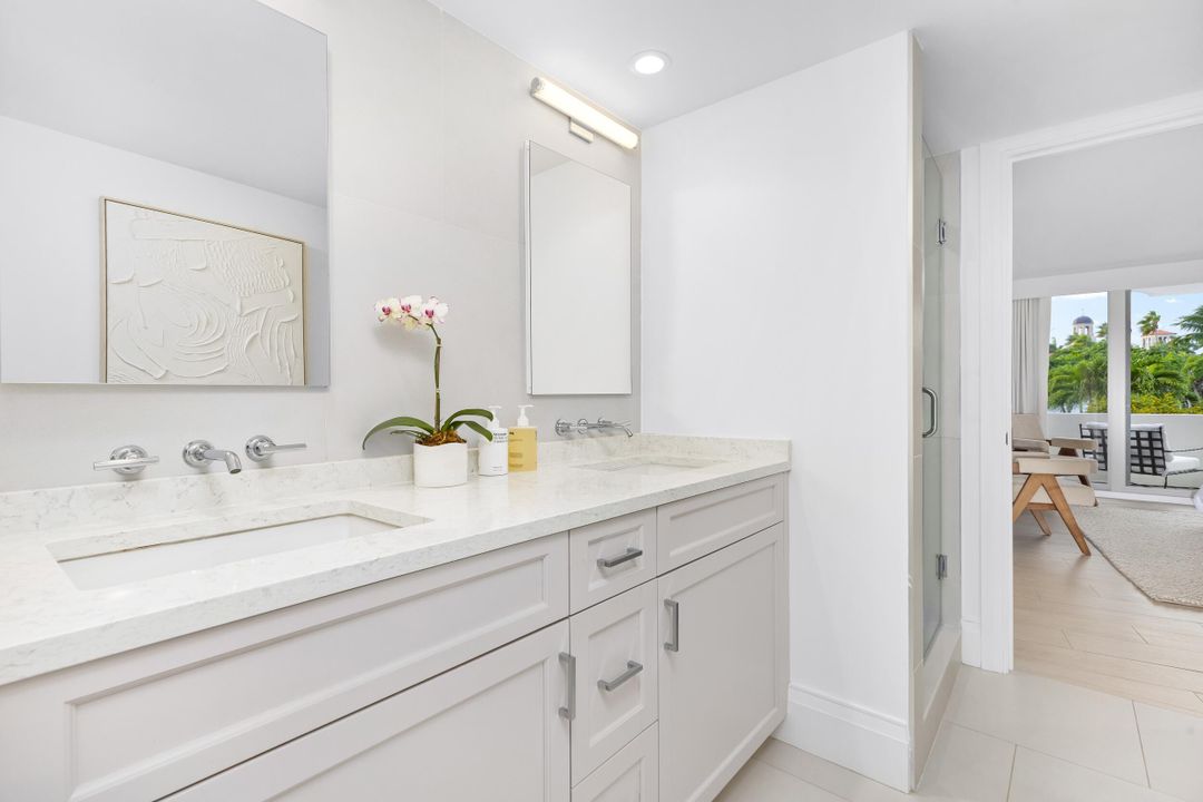 For Sale: $1,650,000 (1 beds, 1 baths, 1097 Square Feet)