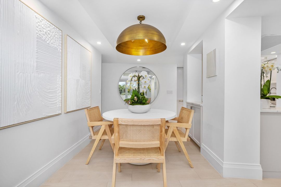 For Sale: $1,650,000 (1 beds, 1 baths, 1097 Square Feet)