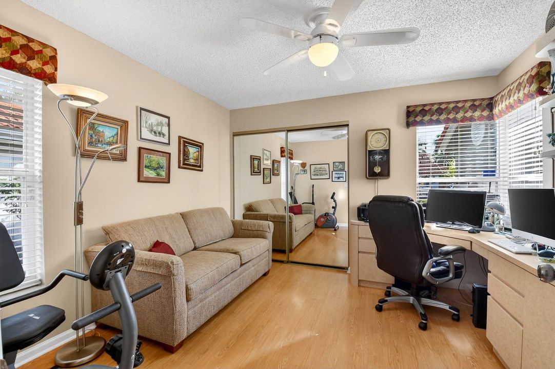 For Sale: $315,000 (3 beds, 2 baths, 1722 Square Feet)