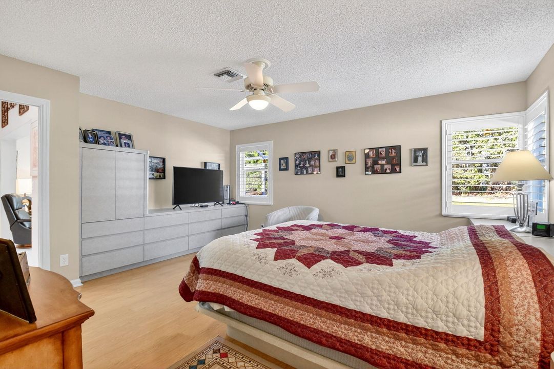 For Sale: $315,000 (3 beds, 2 baths, 1722 Square Feet)