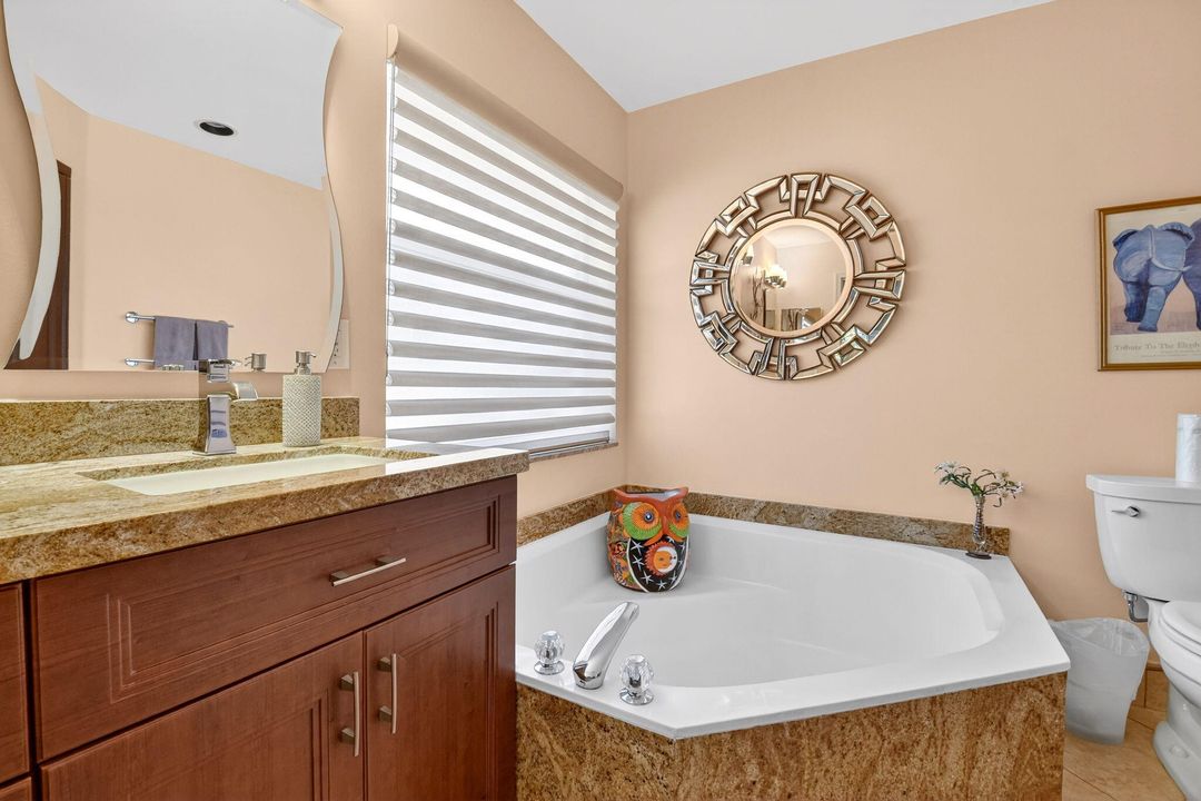 For Sale: $315,000 (3 beds, 2 baths, 1722 Square Feet)