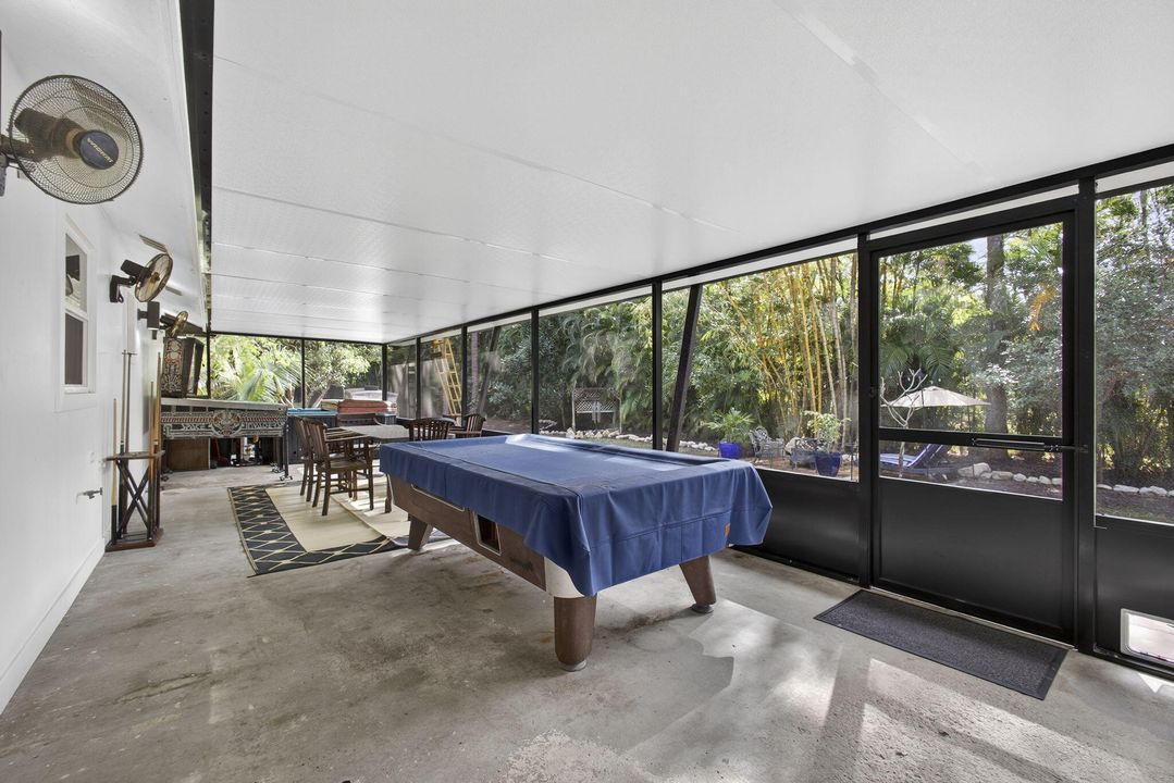 En Venta: $650,000 (4 camas, 2 baños, 1869 Pies cuadrados)