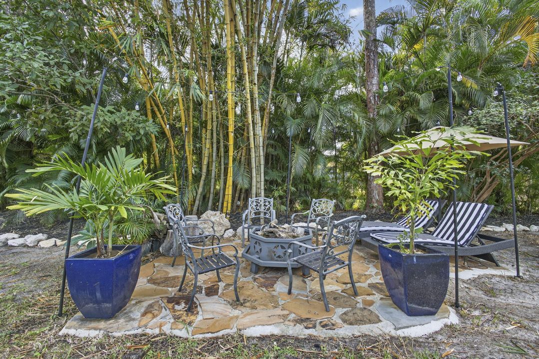 En Venta: $650,000 (4 camas, 2 baños, 1869 Pies cuadrados)