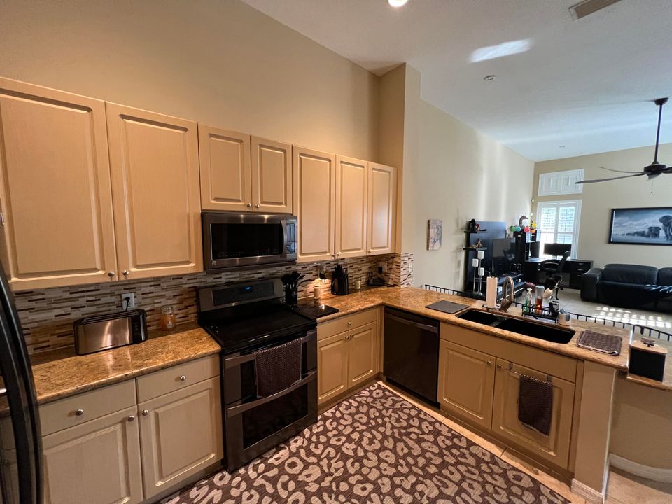 En Venta: $864,900 (4 camas, 3 baños, 2988 Pies cuadrados)