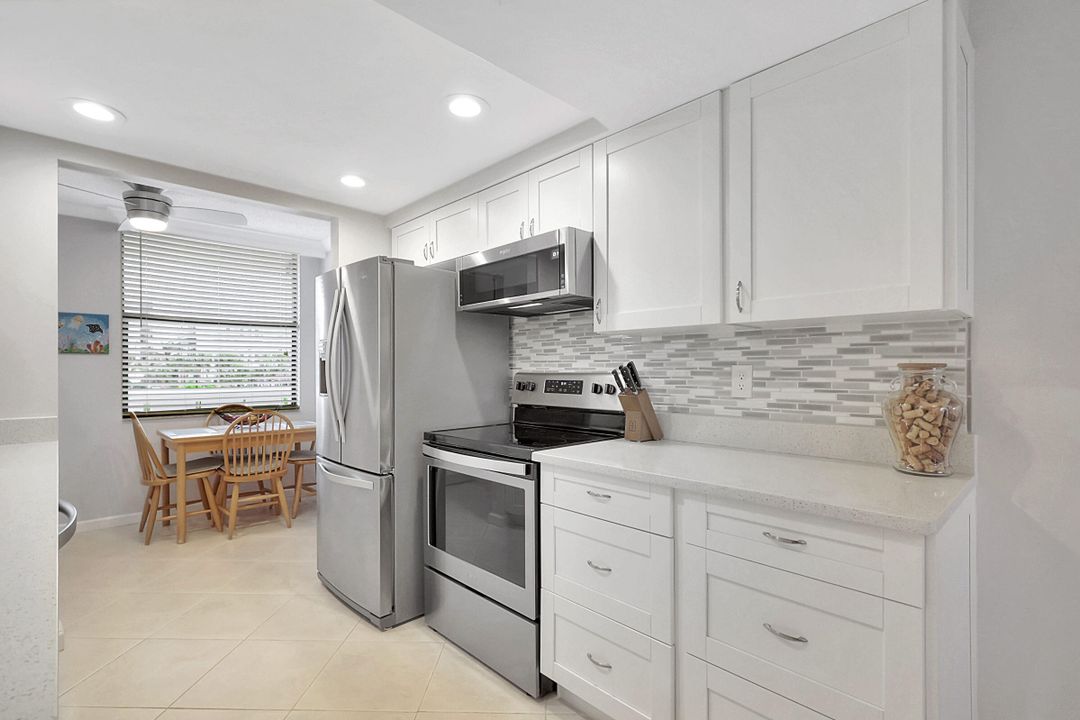 For Rent: $4,500 (2 beds, 2 baths, 1251 Square Feet)