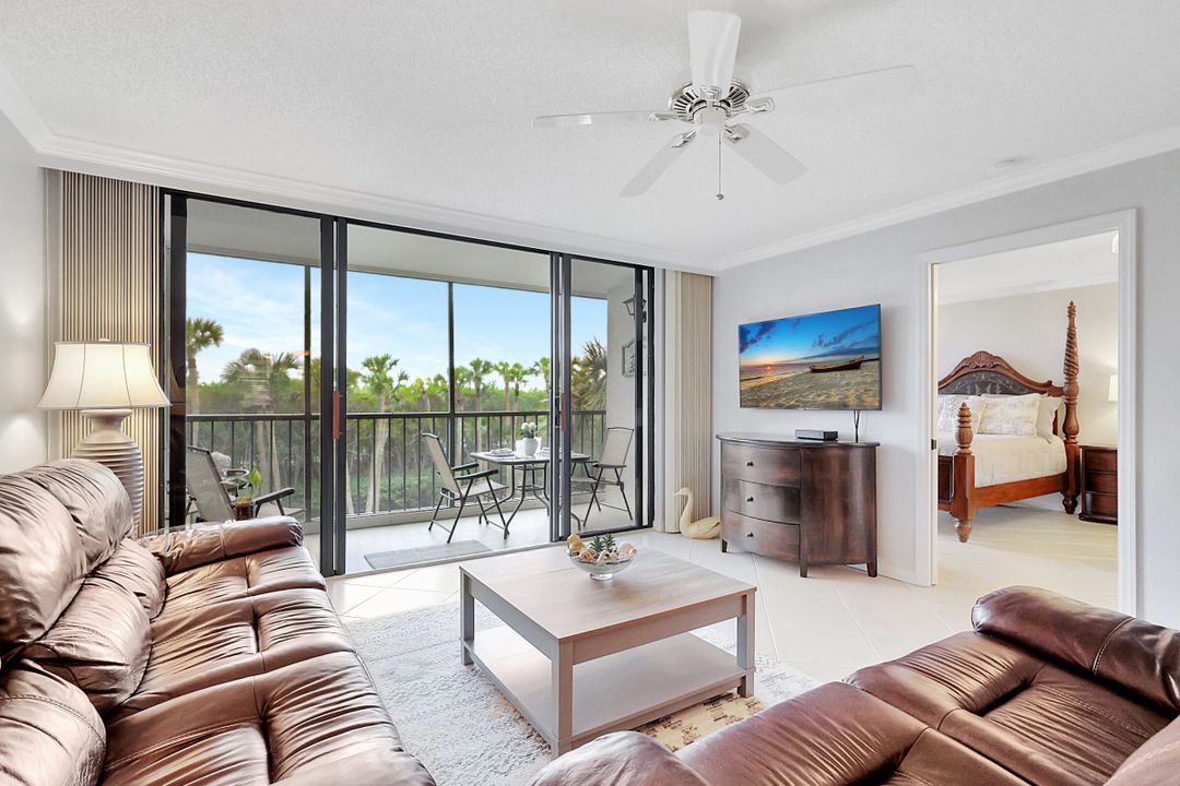 For Rent: $4,500 (2 beds, 2 baths, 1251 Square Feet)