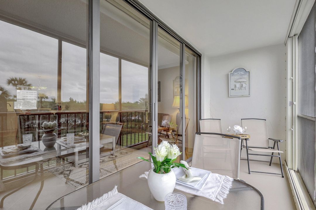 For Rent: $4,500 (2 beds, 2 baths, 1251 Square Feet)