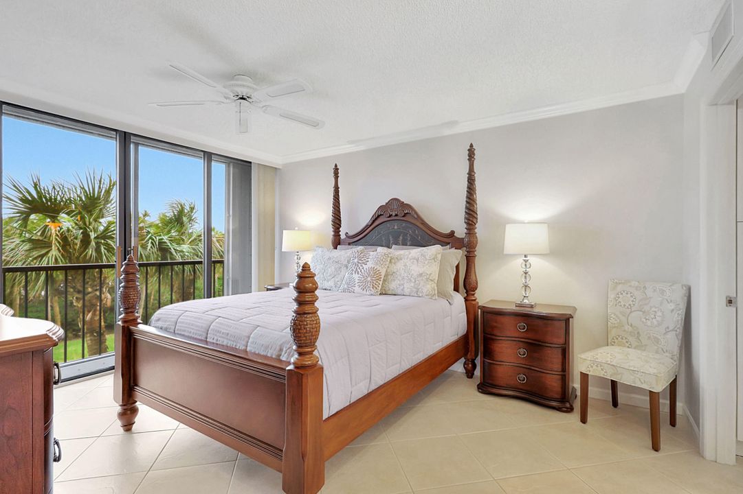 For Rent: $4,500 (2 beds, 2 baths, 1251 Square Feet)