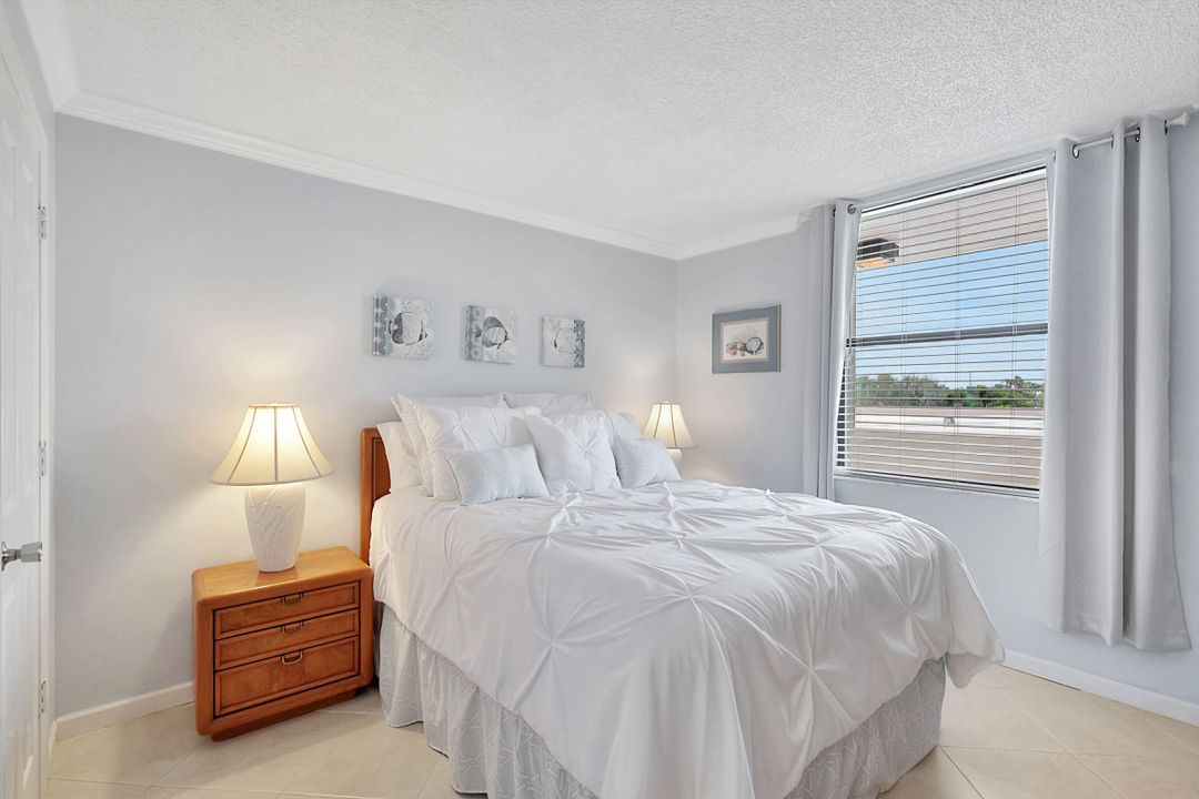 For Rent: $4,500 (2 beds, 2 baths, 1251 Square Feet)