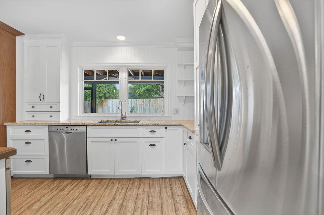 En Venta: $849,000 (3 camas, 2 baños, 1720 Pies cuadrados)