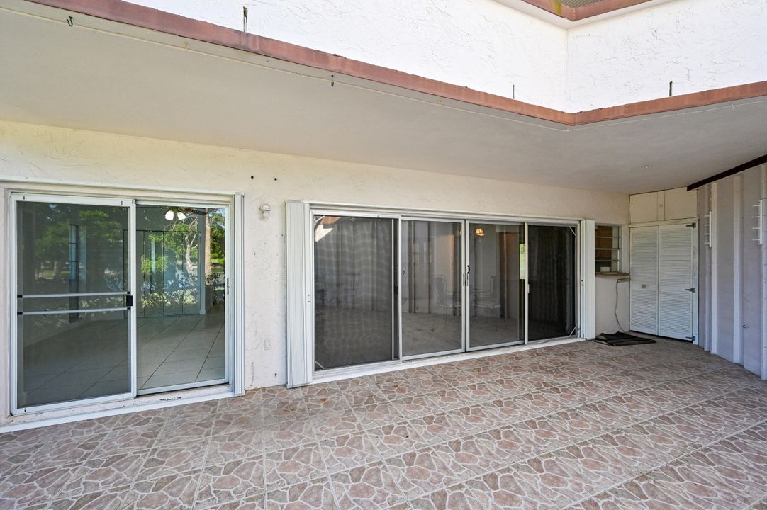 For Sale: $174,999 (2 beds, 2 baths, 1080 Square Feet)