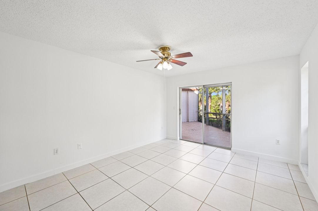 For Sale: $174,999 (2 beds, 2 baths, 1080 Square Feet)