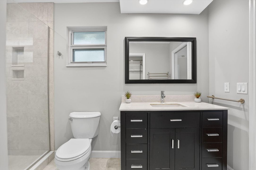 En Venta: $849,000 (3 camas, 2 baños, 1720 Pies cuadrados)