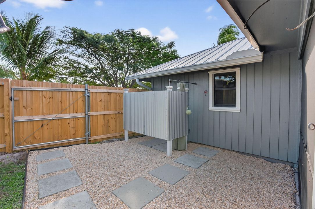 En Venta: $849,000 (3 camas, 2 baños, 1720 Pies cuadrados)