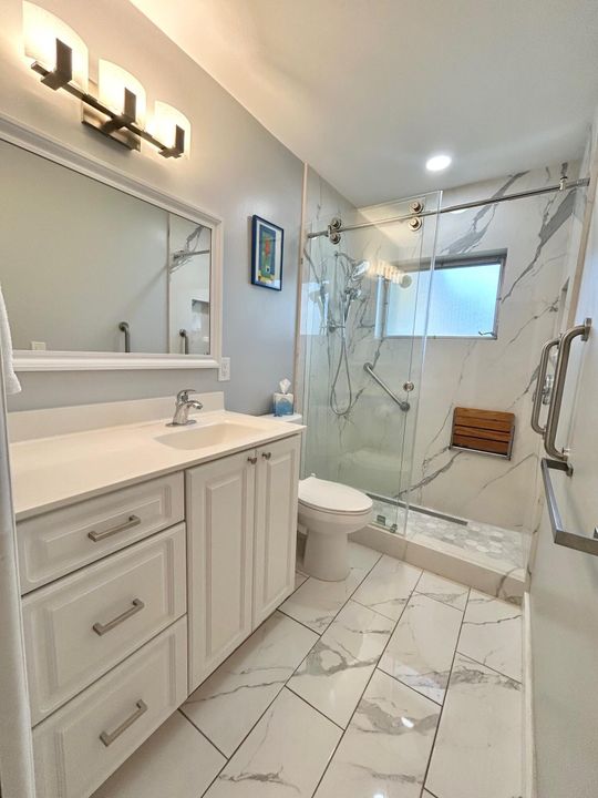 For Sale: $154,000 (2 beds, 2 baths, 910 Square Feet)