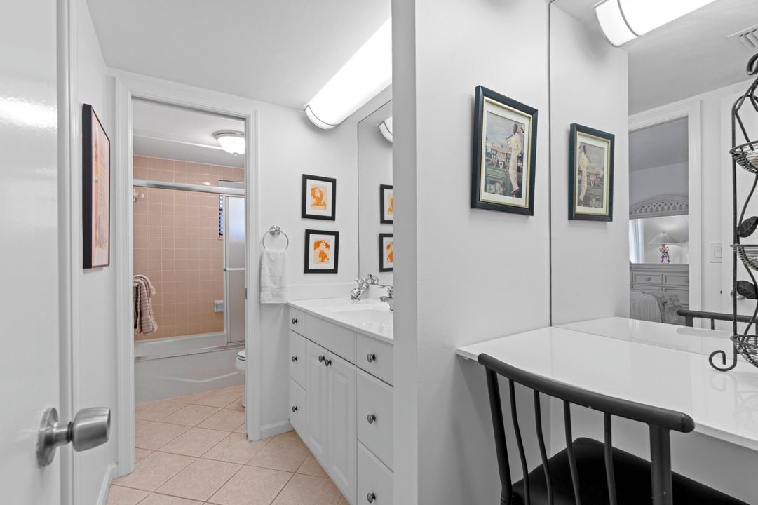 En Venta: $675,000 (3 camas, 3 baños, 1760 Pies cuadrados)