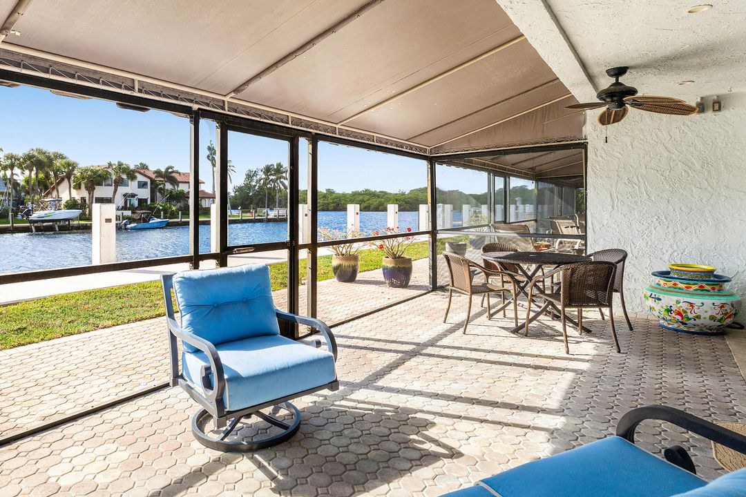 En Venta: $1,999,000 (3 camas, 3 baños, 2550 Pies cuadrados)