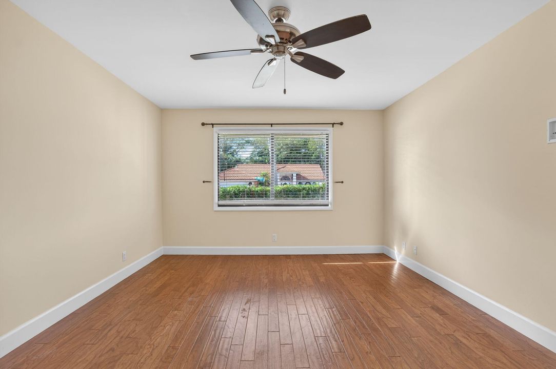 En Venta: $849,000 (3 camas, 2 baños, 1720 Pies cuadrados)