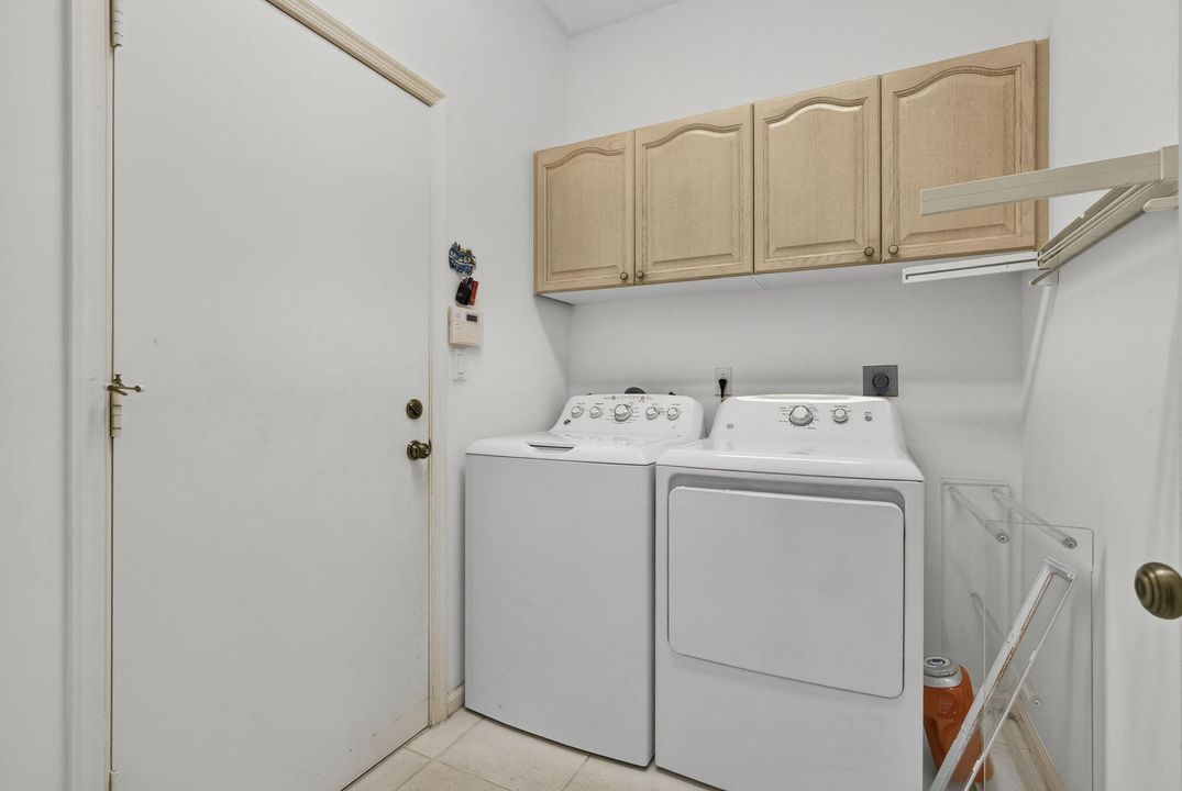 En Renta: $8,750 (3 camas, 2 baños, 1995 Pies cuadrados)