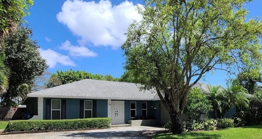 En Venta: $649,500 (3 camas, 2 baños, 2012 Pies cuadrados)