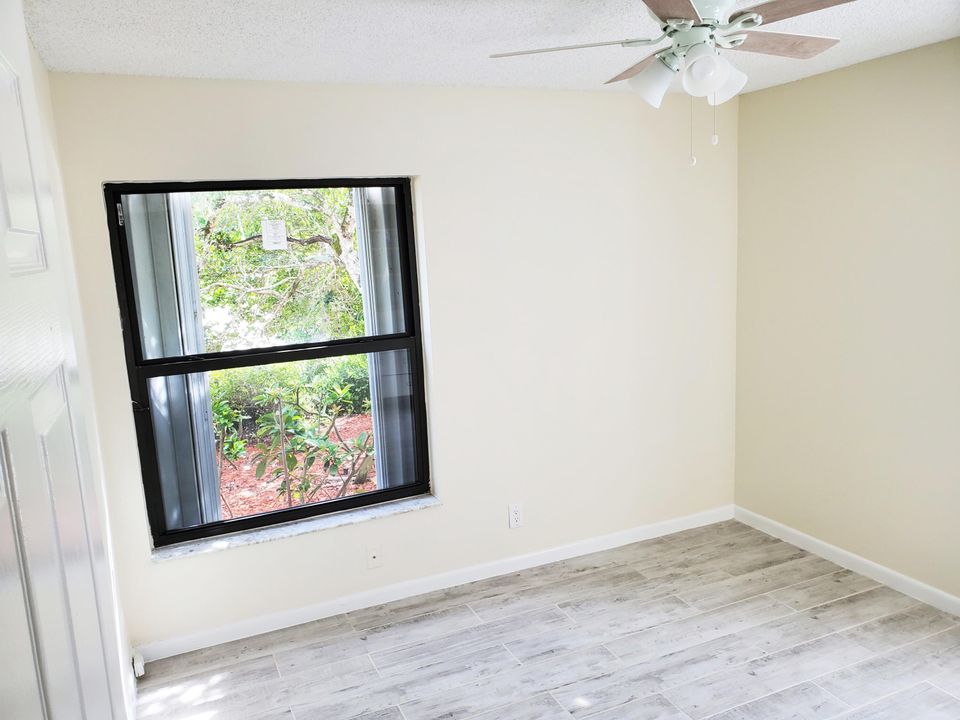 En Renta: $4,600 (4 camas, 2 baños, 2035 Pies cuadrados)