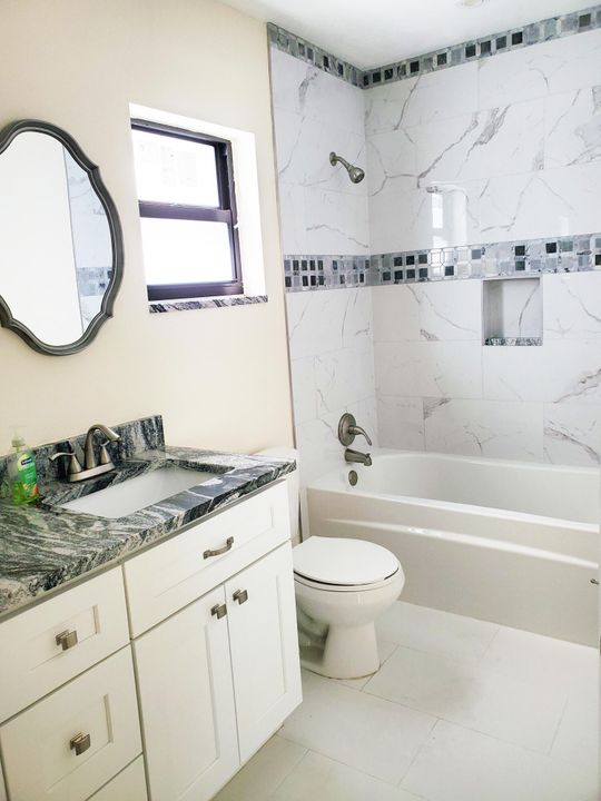 En Renta: $4,600 (4 camas, 2 baños, 2035 Pies cuadrados)