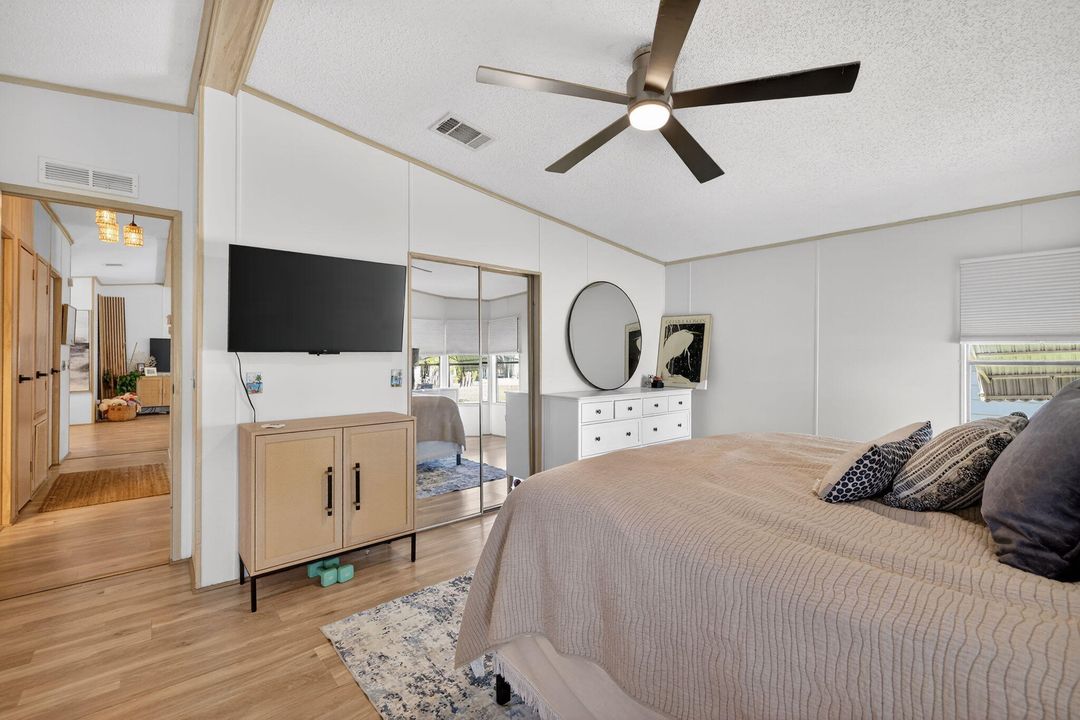 待售: $179,000 (2 贝兹, 2 浴室, 1395 平方英尺)