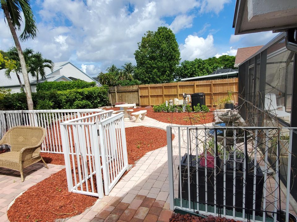 En Renta: $4,600 (4 camas, 2 baños, 2035 Pies cuadrados)