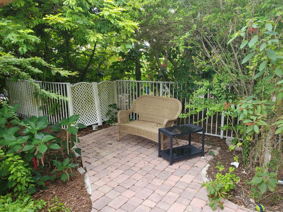 En Renta: $4,600 (4 camas, 2 baños, 2035 Pies cuadrados)