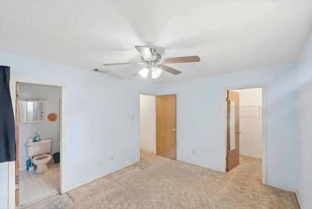 For Sale: $325,000 (3 beds, 2 baths, 1626 Square Feet)