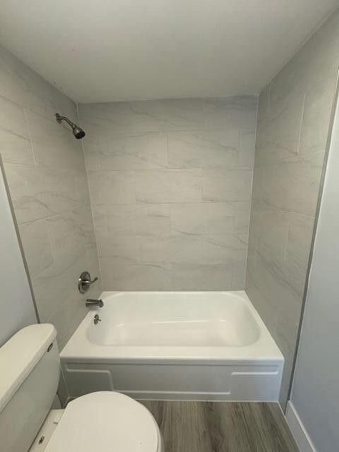 For Sale: $105,000 (1 beds, 1 baths, 850 Square Feet)