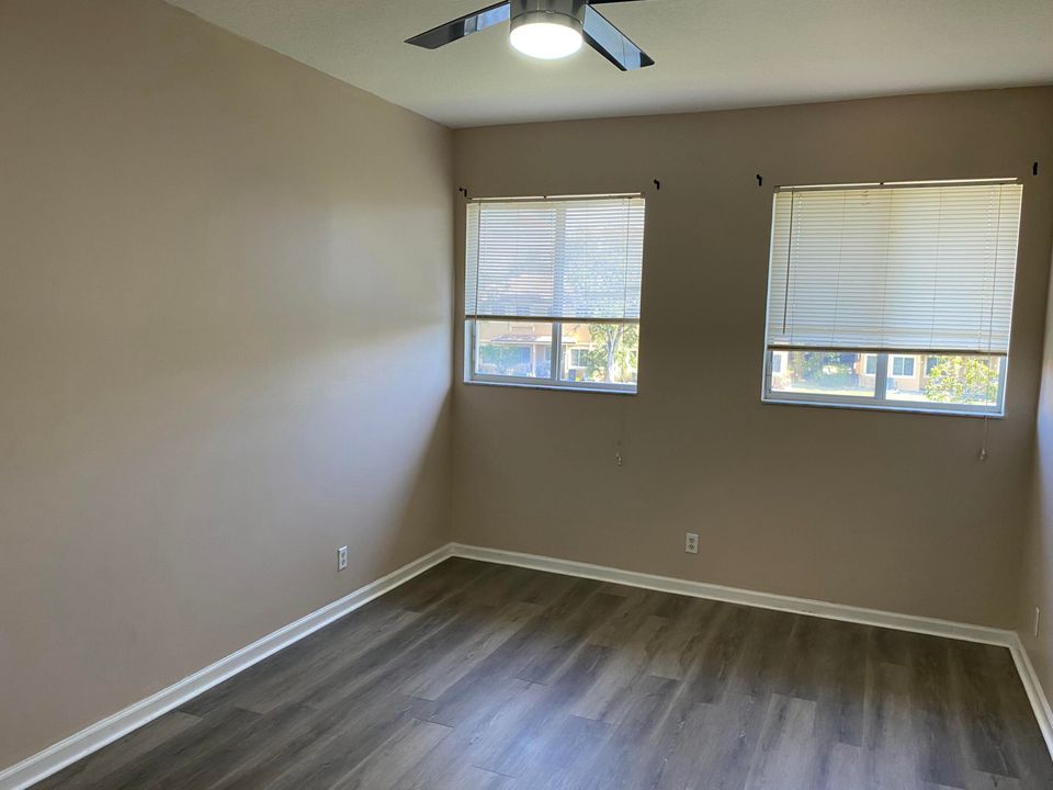 В аренду: $2,800 (3 спален, 2 ванн, 1574 Квадратных фут)