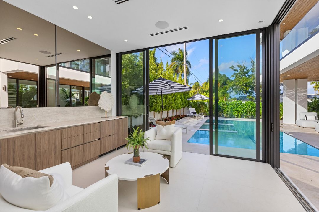 En Venta: $6,750,000 (6 camas, 6 baños, 5577 Pies cuadrados)