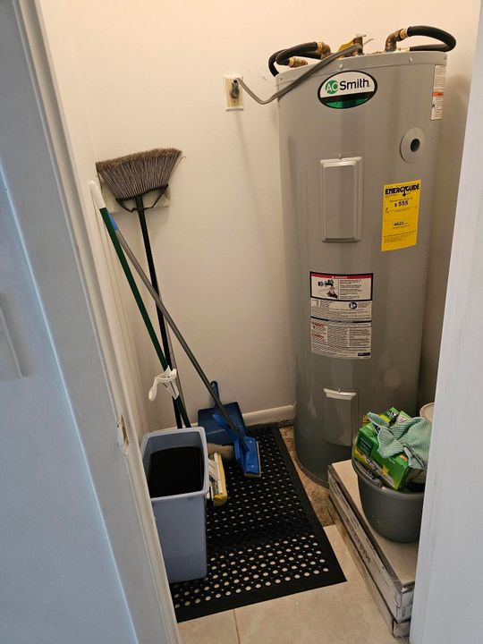 En Renta: $2,275 (2 camas, 2 baños, 1102 Pies cuadrados)