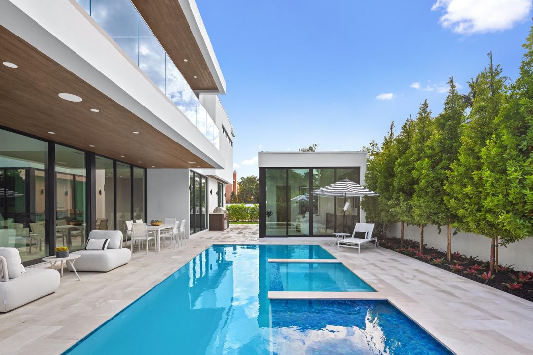 En Venta: $6,750,000 (6 camas, 6 baños, 5577 Pies cuadrados)