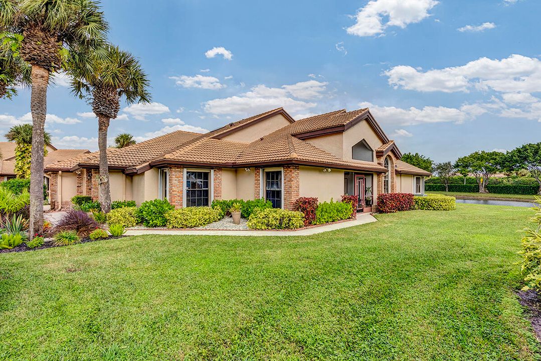 For Sale: $359,000 (3 beds, 2 baths, 2180 Square Feet)