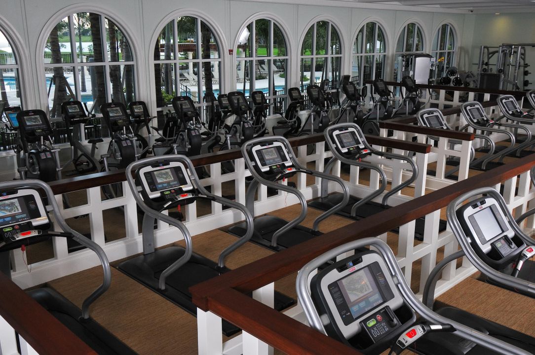 For Sale: $359,000 (3 beds, 2 baths, 2180 Square Feet)