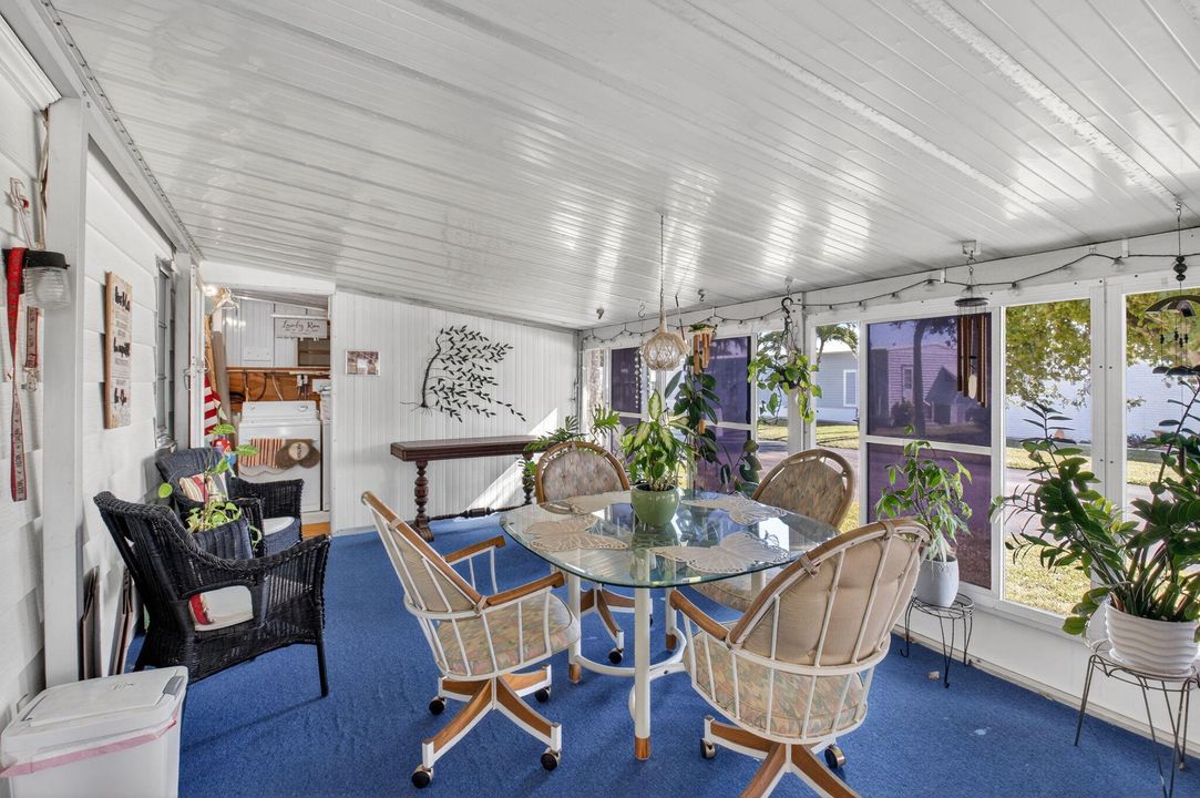 На продажу: $184,900 (3 спален, 2 ванн, 1440 Квадратных фут)