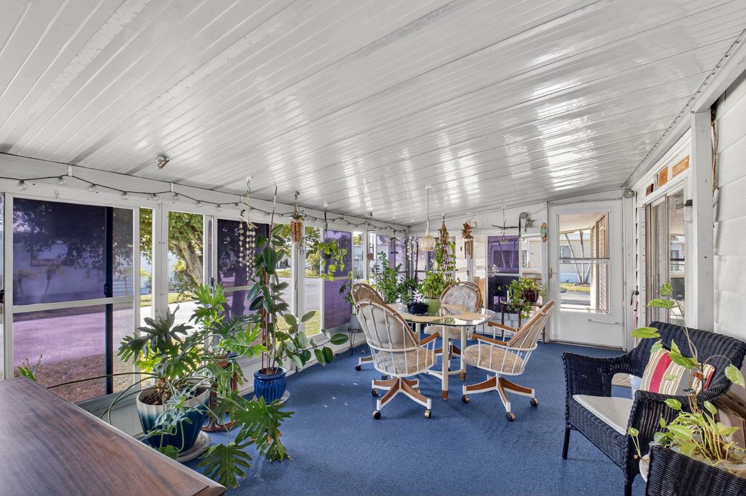 На продажу: $184,900 (3 спален, 2 ванн, 1440 Квадратных фут)