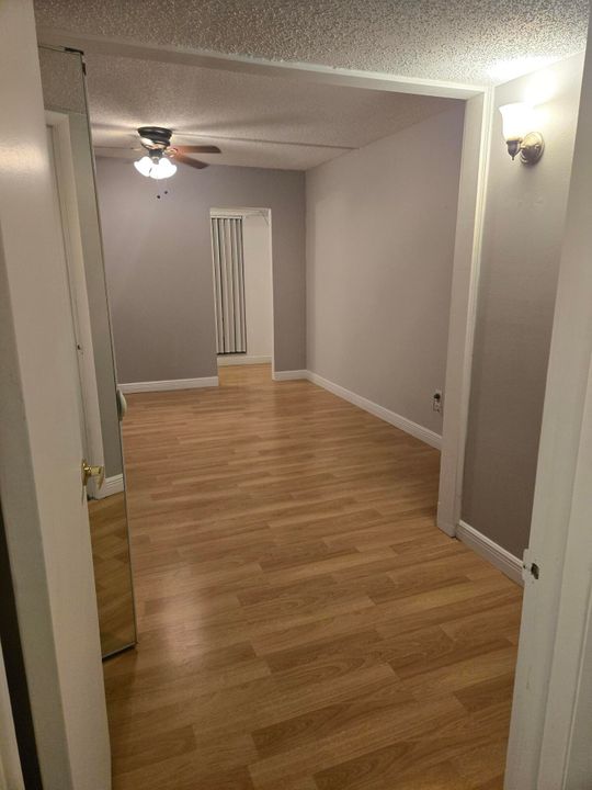 В аренду: $2,250 (2 спален, 2 ванн, 1430 Квадратных фут)