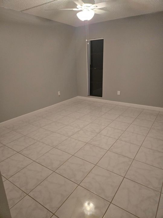 В аренду: $2,250 (2 спален, 2 ванн, 1430 Квадратных фут)