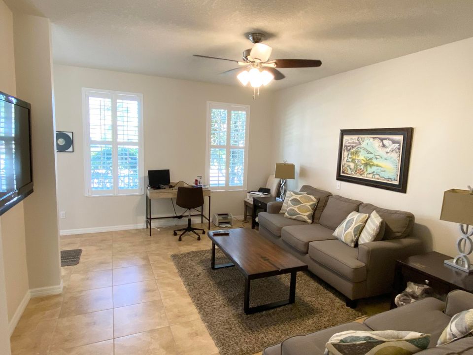 For Rent: $4,300 (3 beds, 2 baths, 1890 Square Feet)