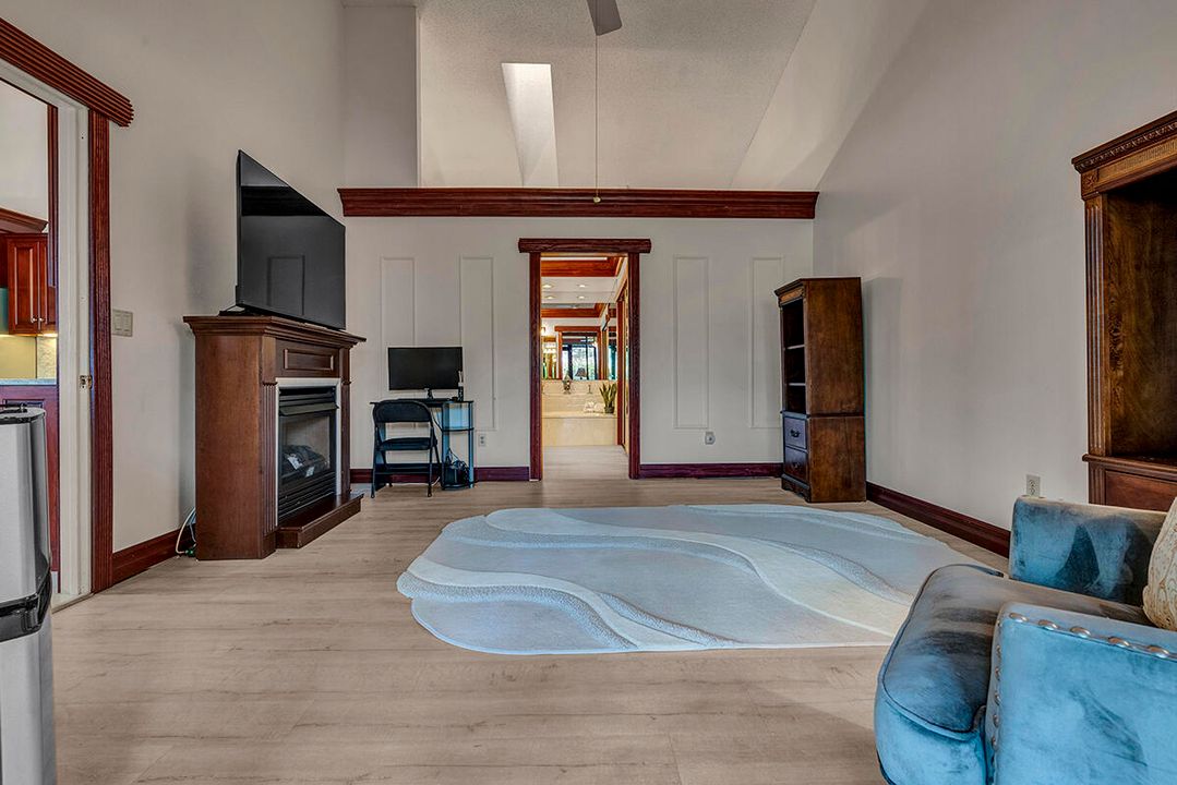 For Sale: $359,000 (3 beds, 2 baths, 2180 Square Feet)