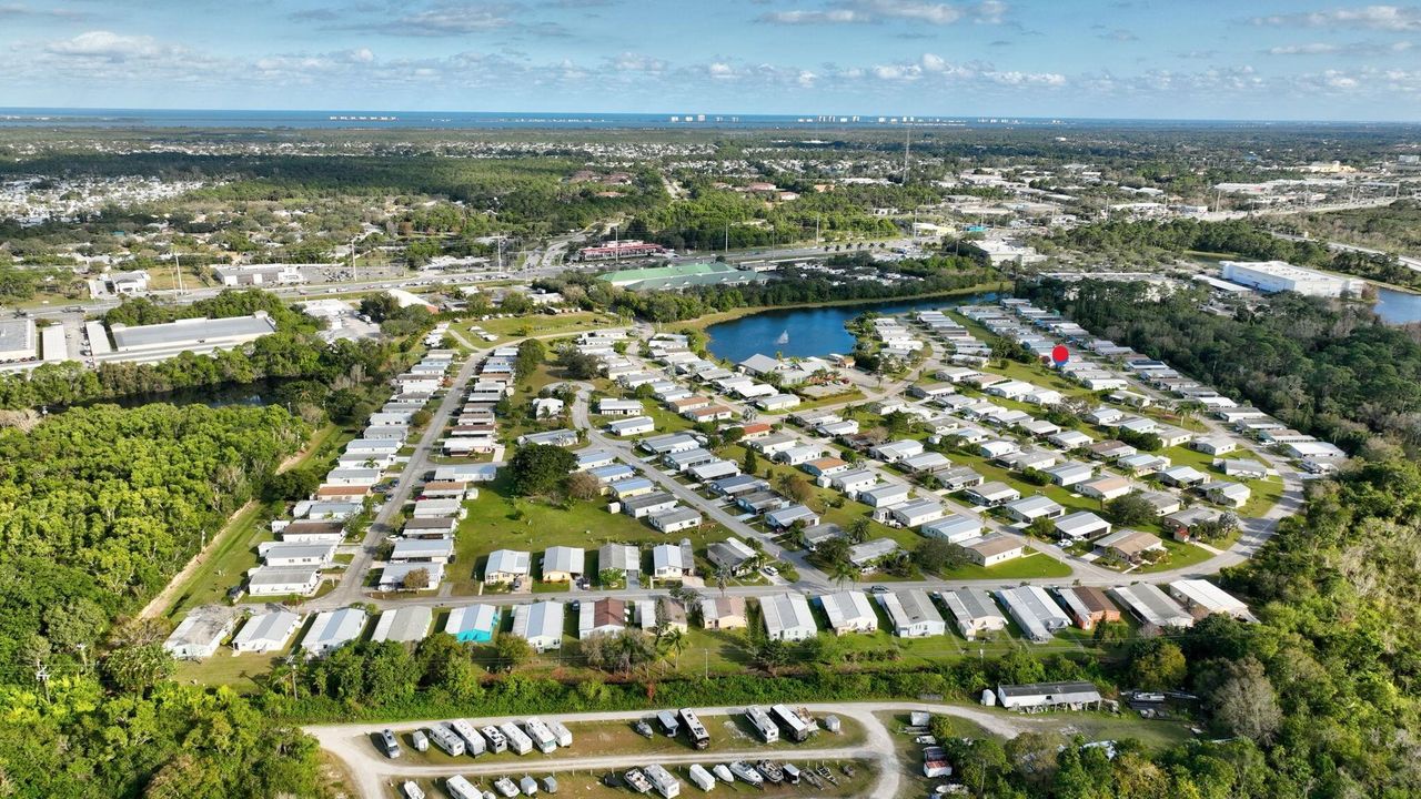 待售: $179,000 (2 贝兹, 2 浴室, 1395 平方英尺)