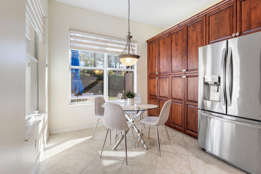 В аренду: $6,500 (3 спален, 2 ванн, 1782 Квадратных фут)