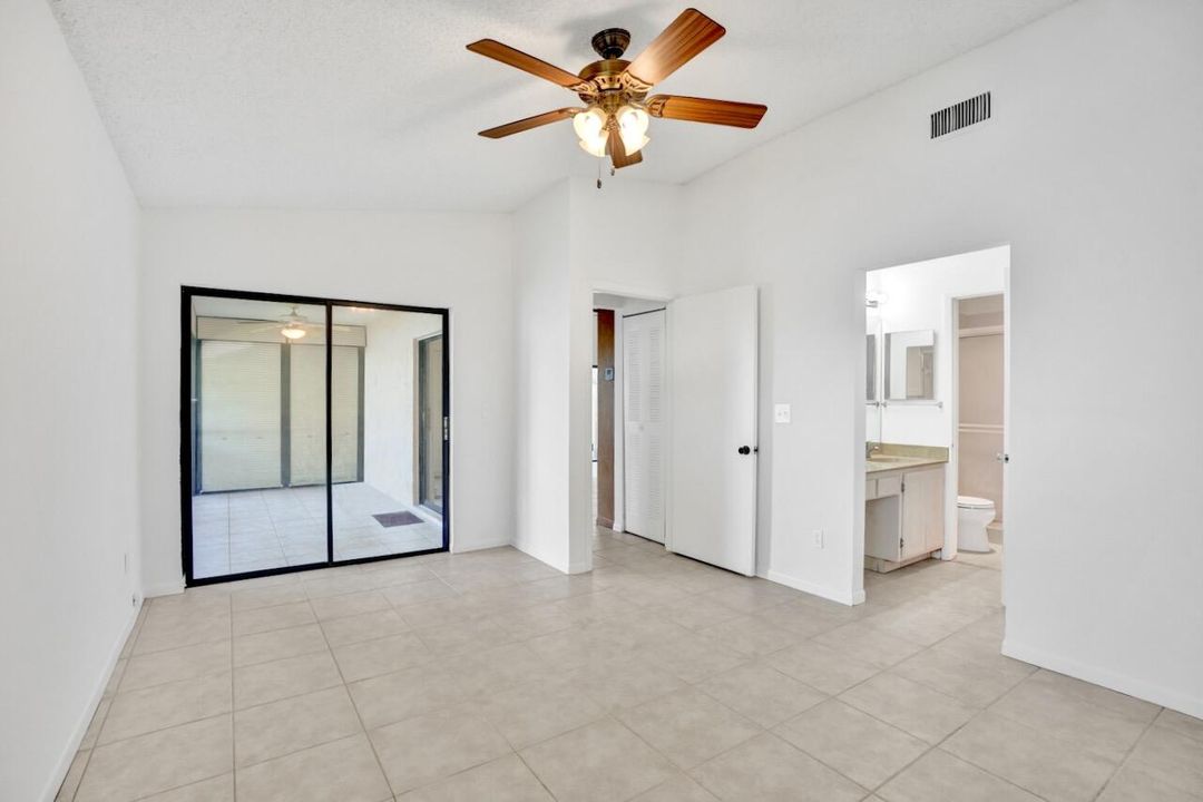 For Sale: $399,000 (2 beds, 2 baths, 1230 Square Feet)