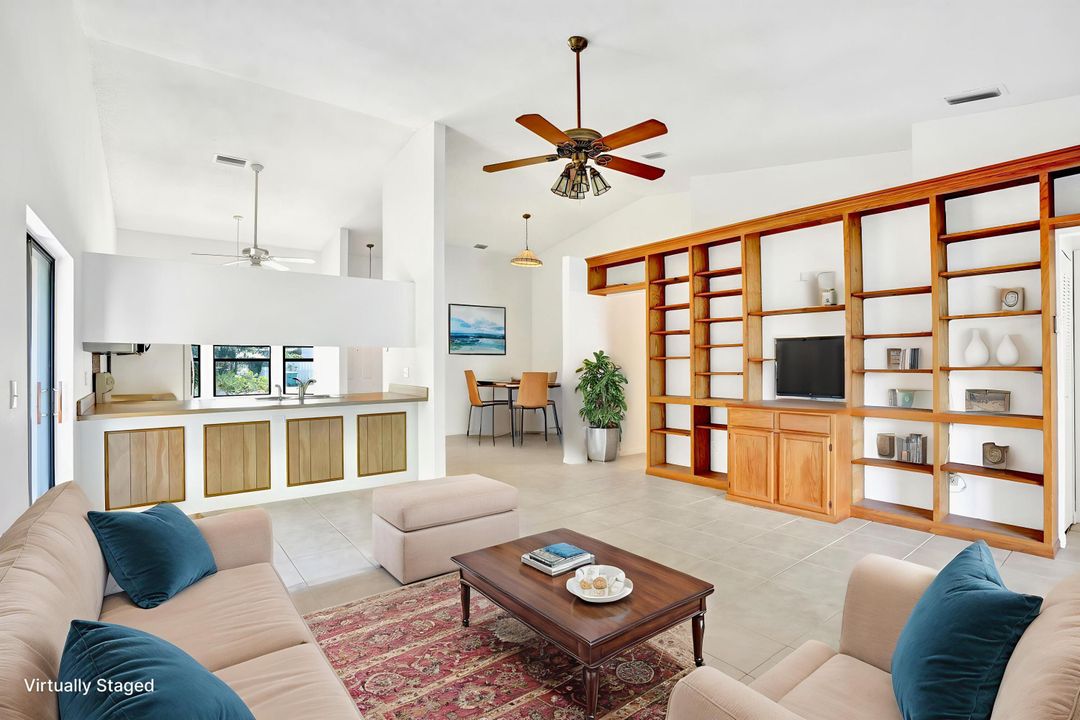 For Sale: $399,000 (2 beds, 2 baths, 1230 Square Feet)