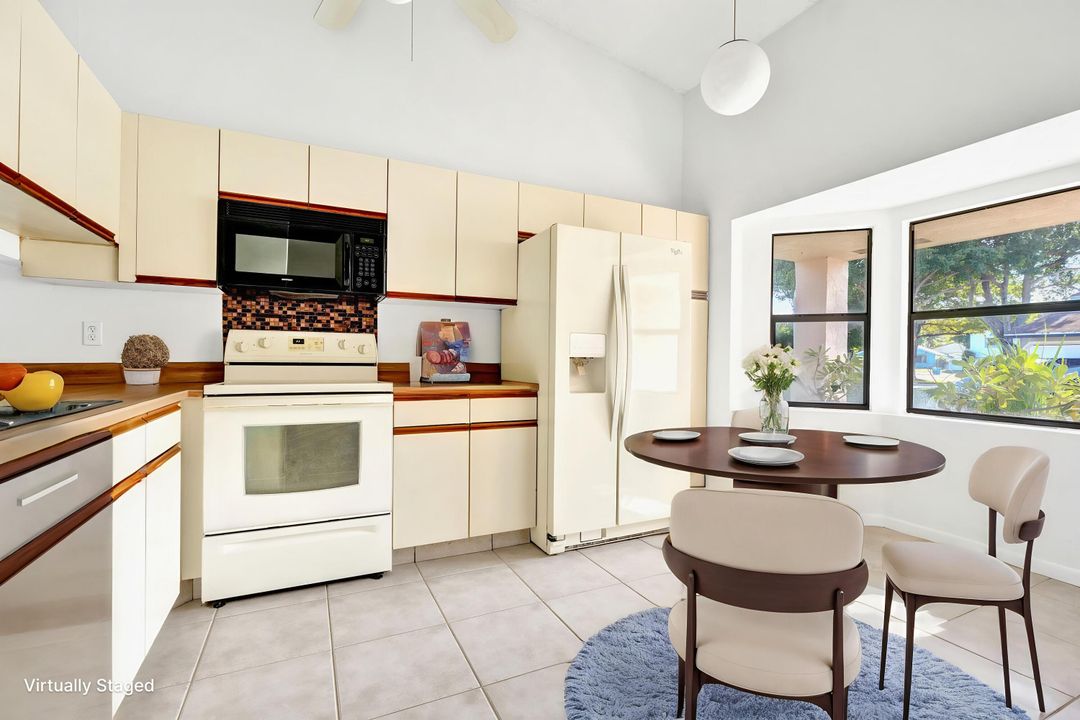 For Sale: $399,000 (2 beds, 2 baths, 1230 Square Feet)