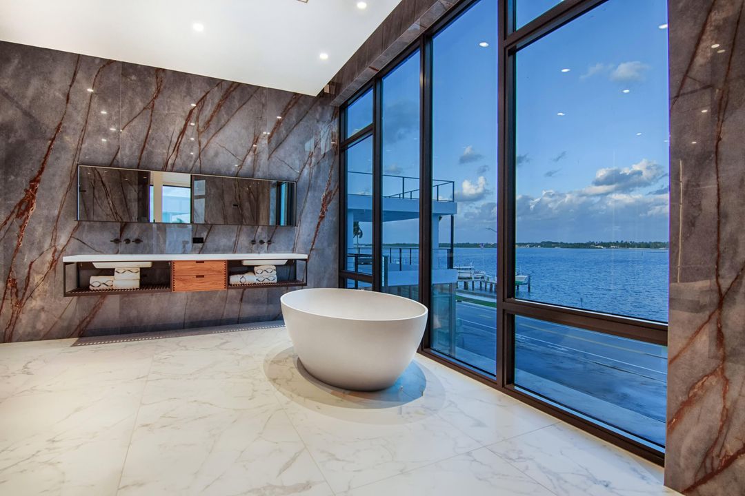 待售: $42,500,000 (7 贝兹, 7 浴室, 11228 平方英尺)